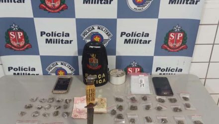Casal é preso com porções de maconha em Tatuí (SP) — Foto: Polícia Militar/Divulgação.