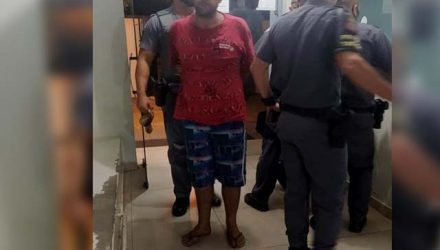 J. F. O. C., de 29 anos, residente no bairro Benfica, foi preso acusado de furto. Foto: MANOEL MESSIAS/Agência
