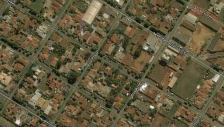 Roubo de joias no valor de aproximadamente 500 mil aconteceu no bairro Piscina. Foto: Google Earth