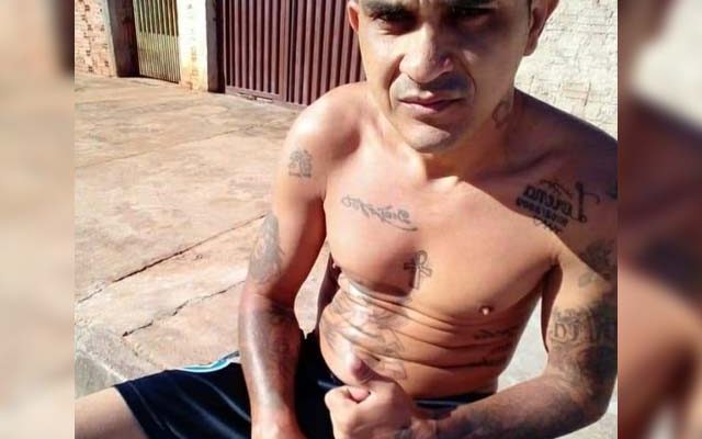 O servente de pedreiro Helder Luiz Batista de Oliveira, de 37 anos, acusado de importunação sexual. Foto: Divulgação