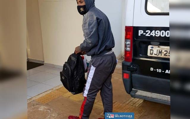 Luan Soledade da Silva, de 27 anos, oriundo de São Paulo, foi preso acusado de tentativa de homicídio. Foto: MANOEL MESSIAS/Agência