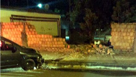 Empresário destruiu muro de residência no bairro Santa Cecília. Foto: PM/Divulgação
