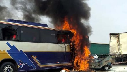 Acidente entre ônibus, caminhão e carros deixa seis mortos e oito feridos na Dutra em São José dos Campos — Foto: Polícia Rodoviária Federal/ Divulgação