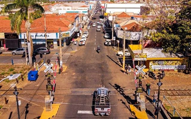 Rua Paes Leme, a principal via comercial da cidade de Andradina. Foto: Secom/Prefeitura