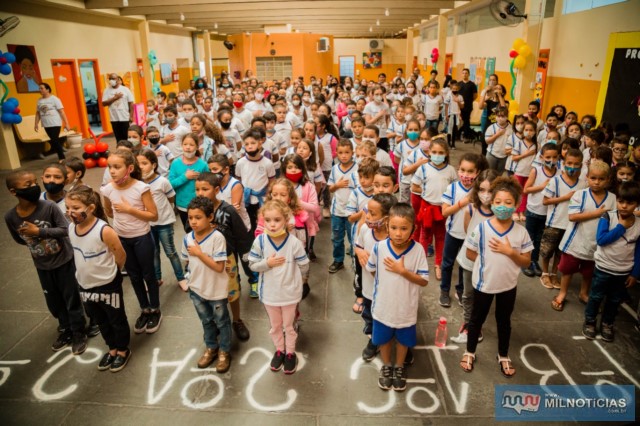 Educação Integral para uma São Paulo Educadora - Cidade Escola  AprendizCidade Escola Aprendiz  Desde 1997, experimenta, desenvolve e  promove o Bairro-escola, aproximando e articulando escolas, comunidades,  organizações sociais, empresas e poder