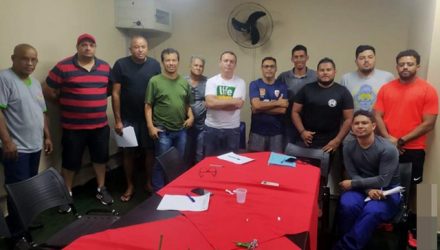 Representantes das 9 equipes inscritas, e dirigentes da Secretaria participaram da reunião. Foto: R[adio ES