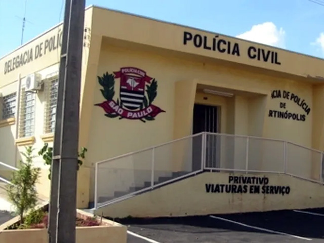 Homem, de 38 anos, atirou contra a esposa e cometeu suicídio com a mesma arma utilizada no crime — Foto: Arquivo/Polícia Civil