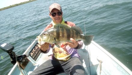 O corpo do pescador e piloto de embarcações Roberto Botacio, de 44 anos, foi encontrado na manhã deste domingo (12). Foto: Reprodução/Facebook