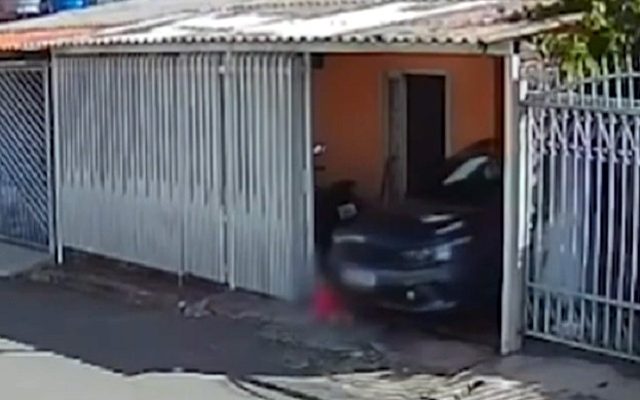 bebe_atropelada1