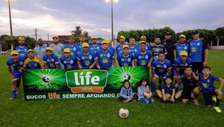 Sucos Life campeão da 2ª Copa Life de Futebol na cat3egoria 40 anos, do ano de 2023. Foto: MIL NOTICIAS