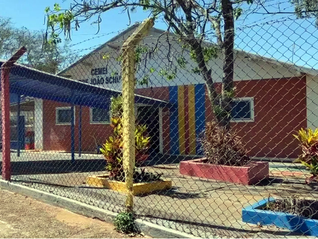 Professoras são investigadas pelo suposto uso de diplomas falsos para assumir cargos de direção em escolas de Pirajuí — Foto: TV TEM/ Reprodução