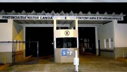 Como já foi denunciado exaustivamente pelo SIFUSPESP a falta de Policiais Penais e de condições materiais adequadas nas carceragens do estado está degradando a segurança nas unidades prisionais. Foto: Sifuspesp