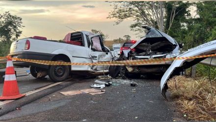Gravíssimo acidente resultou na morte de quatro pessoas. Foto: Leonardo Concon