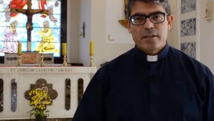 Padre Ferdinando Henrique Pavan Rubio foi dispensado de todas as funções que ele exercia à frente da paróquia Santa Luzia. Foto: Divulgação