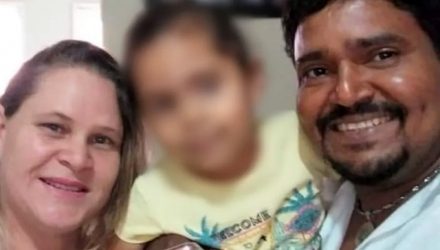 Eliana Francisco Costa, de 42 anos, foi morta a facadas pelo marido, Divino Elton da Cruz Moura — Foto: Arquivo pessoal