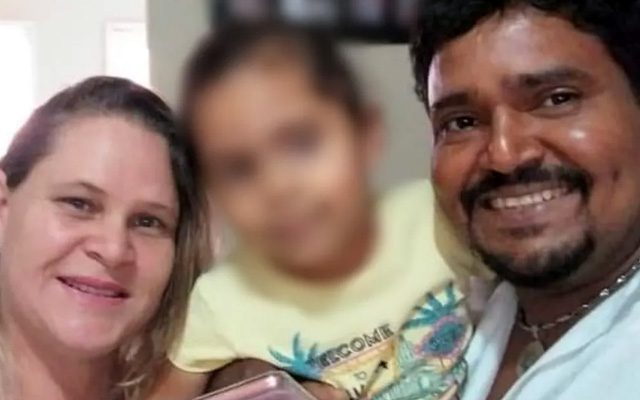 Eliana Francisco Costa, de 42 anos, foi morta a facadas pelo marido, Divino Elton da Cruz Moura — Foto: Arquivo pessoal
