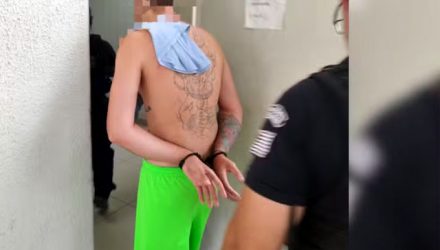 Polícia prende jovem suspeito de atirar contra homem em frente à lanchonete em Mirandópolis (SP) — Foto: Polícia Civil/Divulgação