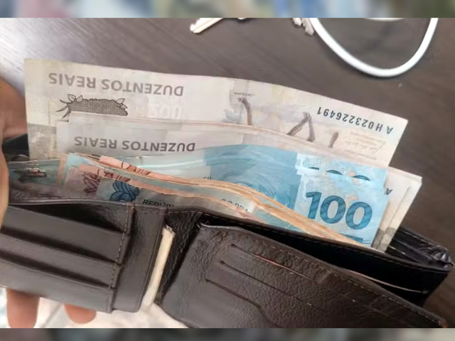 Gari encontra carteira com R$ 3,3 mil durante limpeza de rua e devolve ao dono em Rio Preto (SP) — Foto: Ingrid Lorraine Eliziário João/Arquivo pessoal