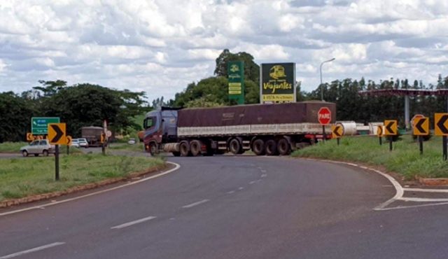 No esboço do projeto da duplicação, rodovia perderá as alças de acesso para a Av. Rio Grande do Sul. Foto: Moises Eustaquio